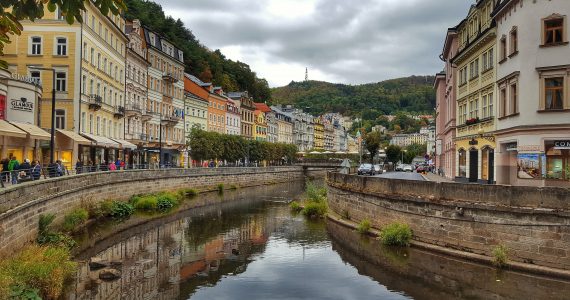 Prague to Karlovy Vary Day Trip