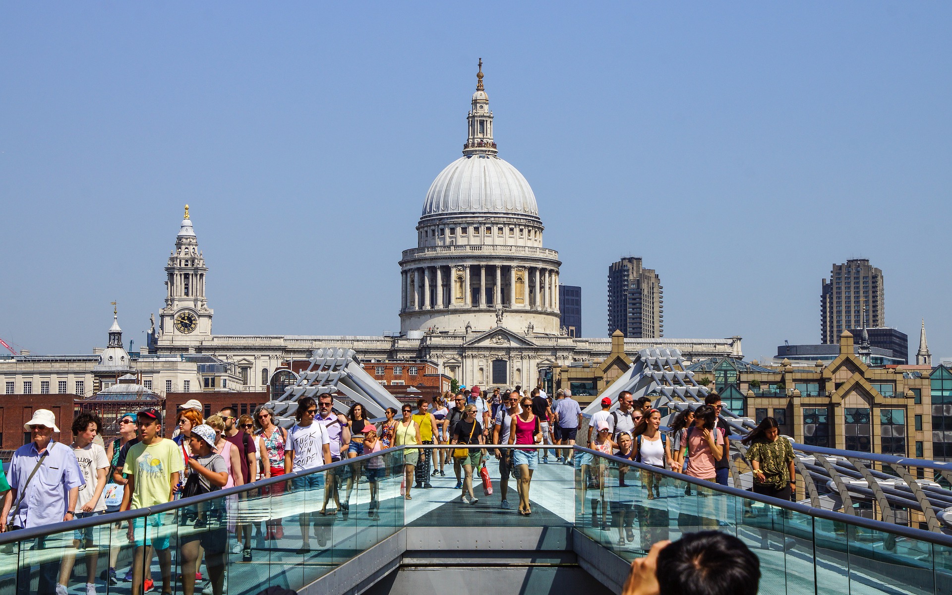 St. Paul&#8217;s Cathedral reopens to the public post coronavirus lockdown
